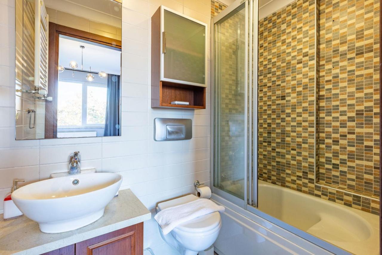 Outstanding Flat With Calming View Nisantasi Apartman Isztambul Kültér fotó