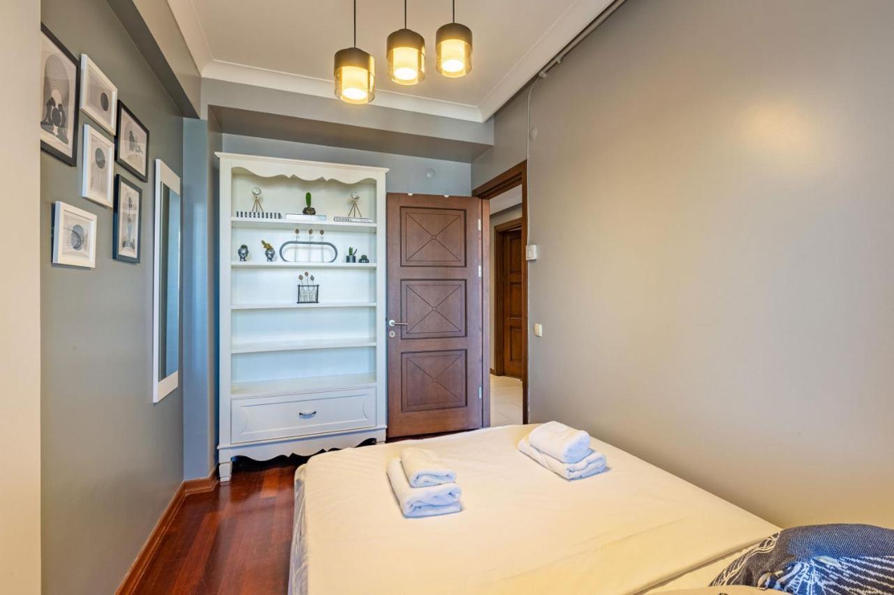 Outstanding Flat With Calming View Nisantasi Apartman Isztambul Kültér fotó
