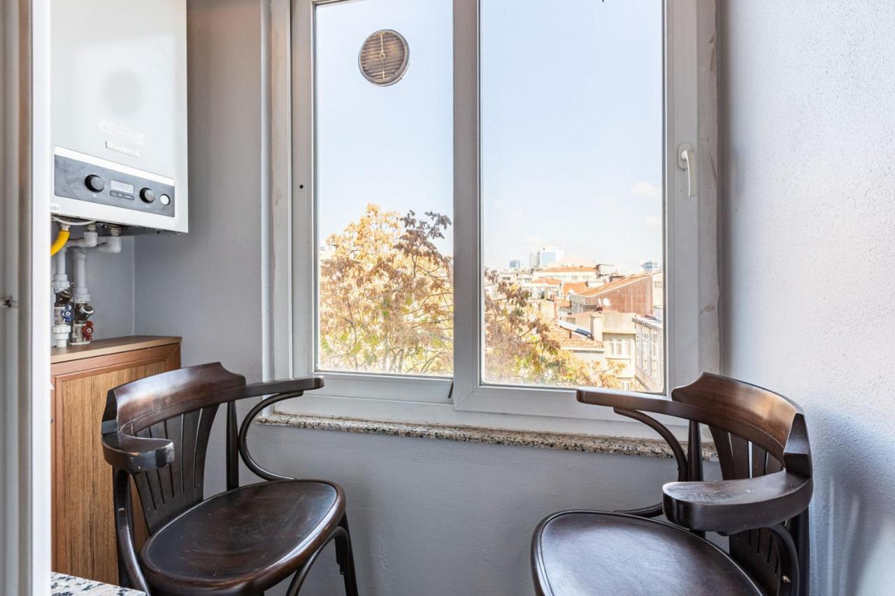 Outstanding Flat With Calming View Nisantasi Apartman Isztambul Kültér fotó